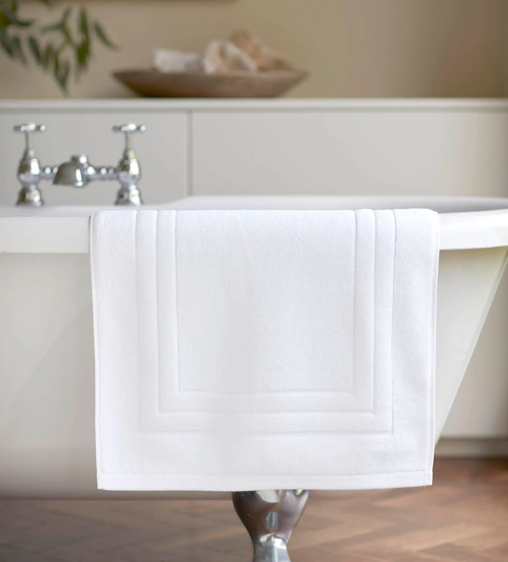White Luxury Organic 100% Cotton Towels - Image 3