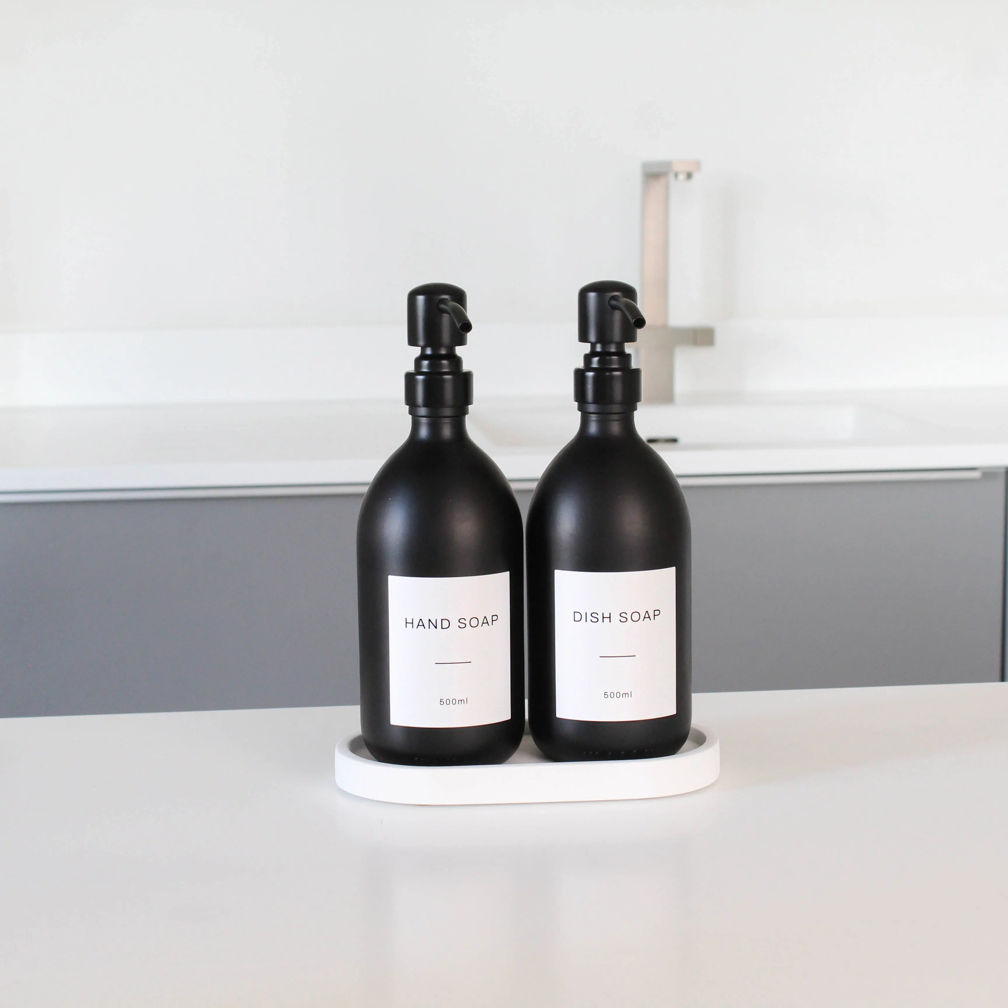White Tray & Matte Black Dispenser Double Set - Image 4