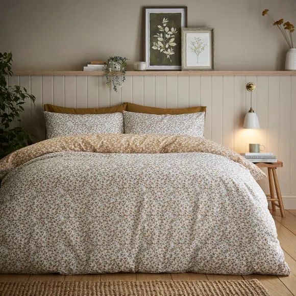 Winnie Ditsy 100% Cotton Duvet Cover & Pillowcase Set