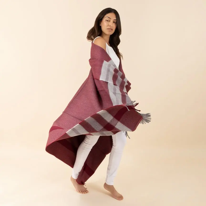 Contemporary Wine Wonderland - Alpaca & Merino Lambswool Blanket - Image 2
