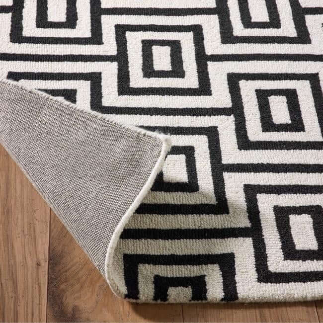 Wool Labyrinth Rug White and Black - Image 3